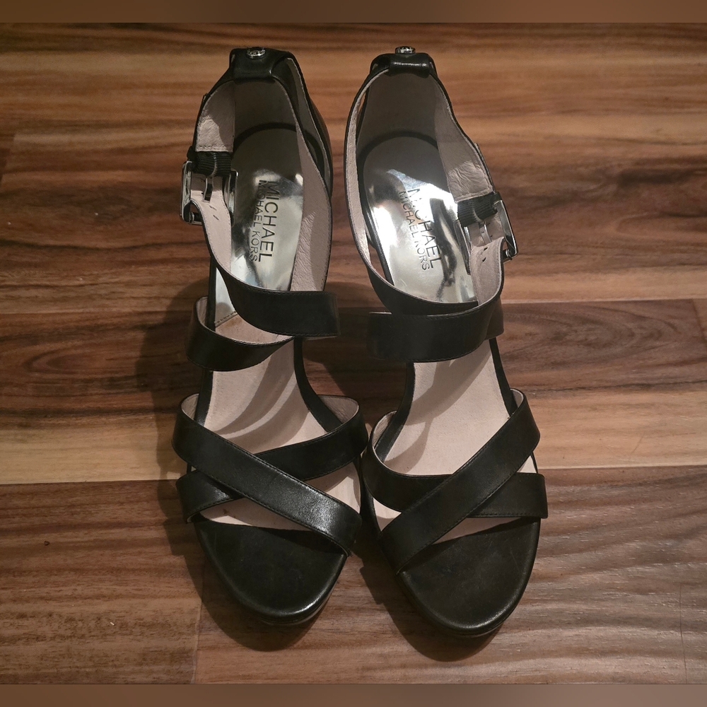 Michael Kors Evie Platform Black Leather Open Toe Sandals Shoe Size 10, EUC